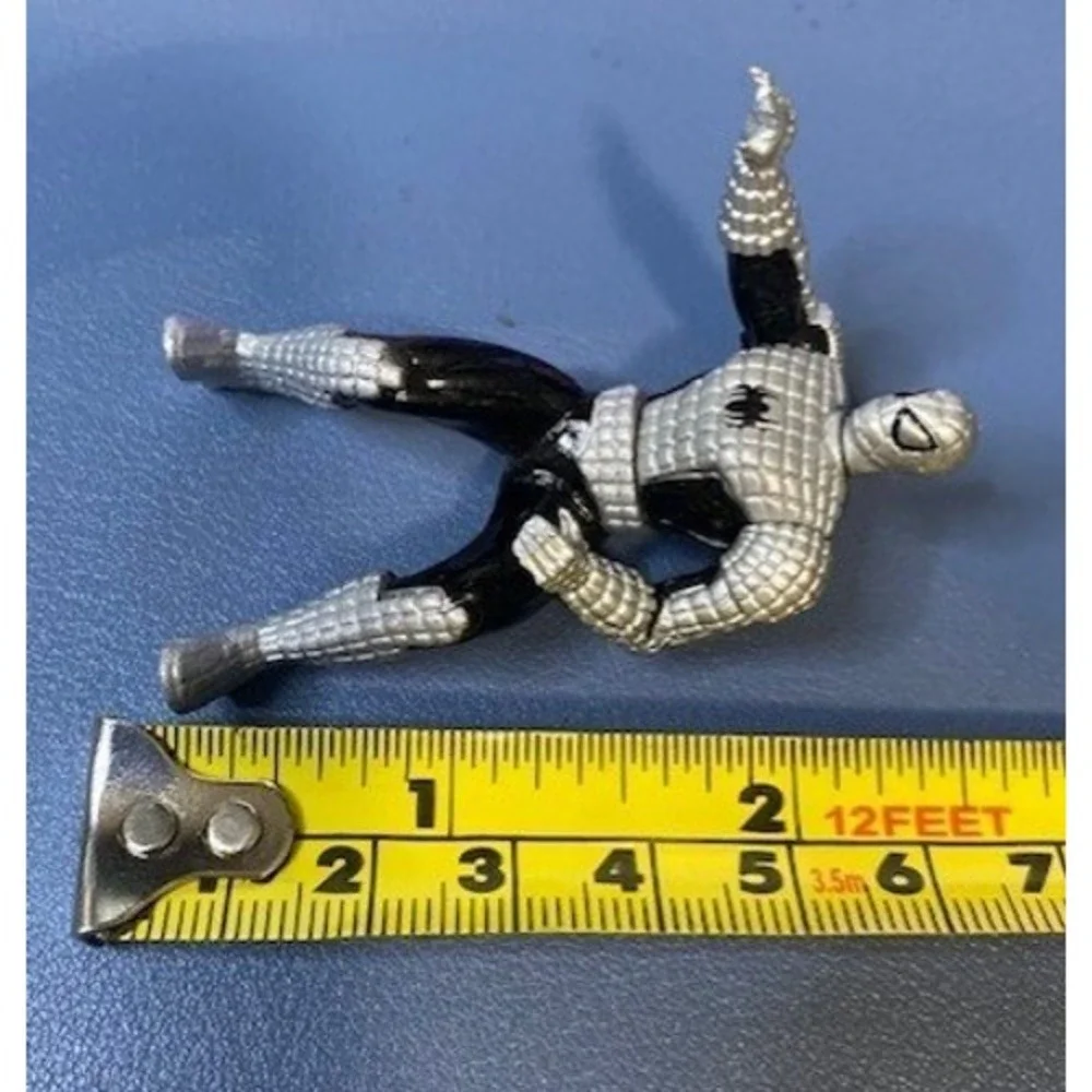 Marvel Spider-Man Action Figure Kids 5 Inch Silver Black Good Spider-Armor MK I